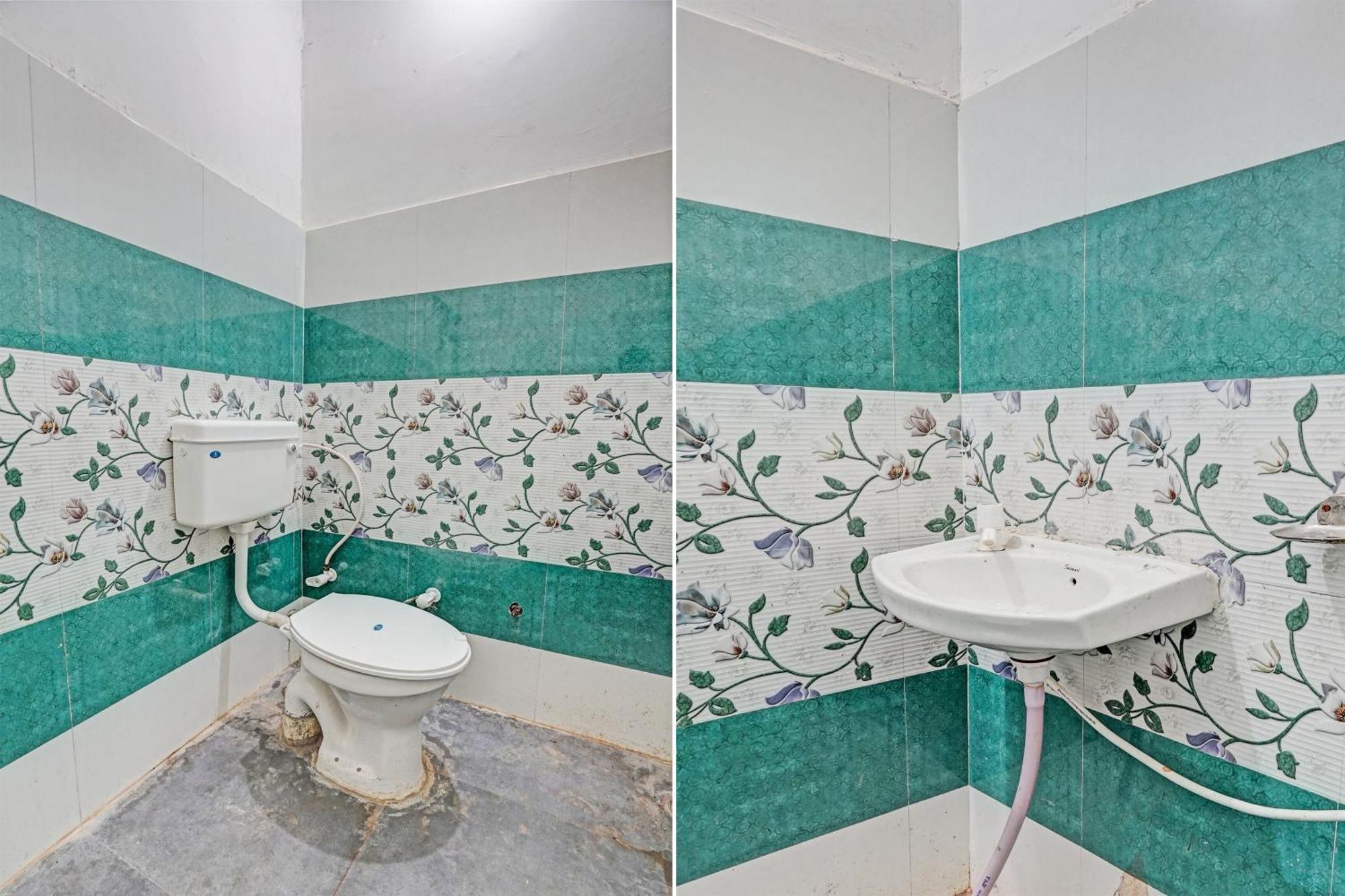 Oyo Double Ss Hotel Hathras Luaran gambar